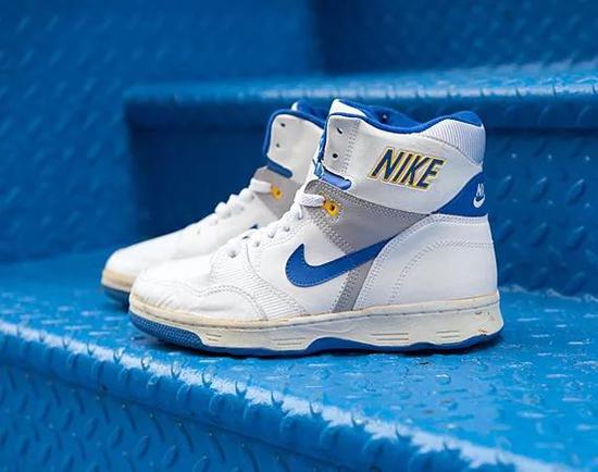 L7SNEAKER：Nike Force 系列篮球鞋回眸